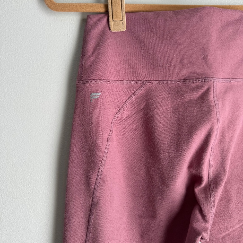 Fabletics cropped leggings